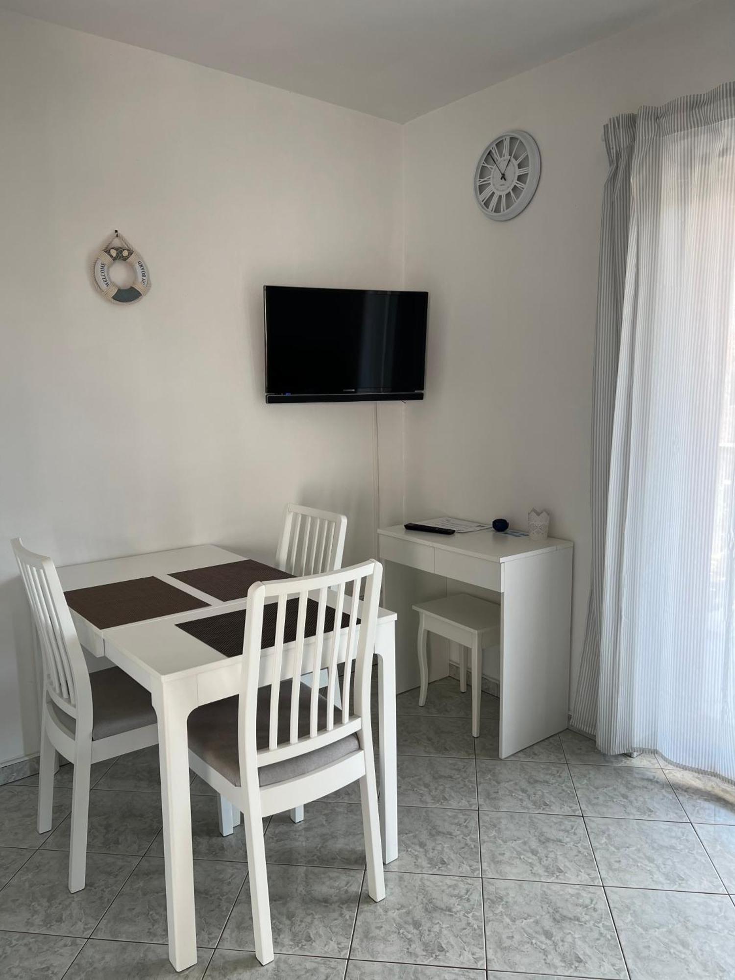 Nada And Family Appartement Rovinjsko Selo Buitenkant foto